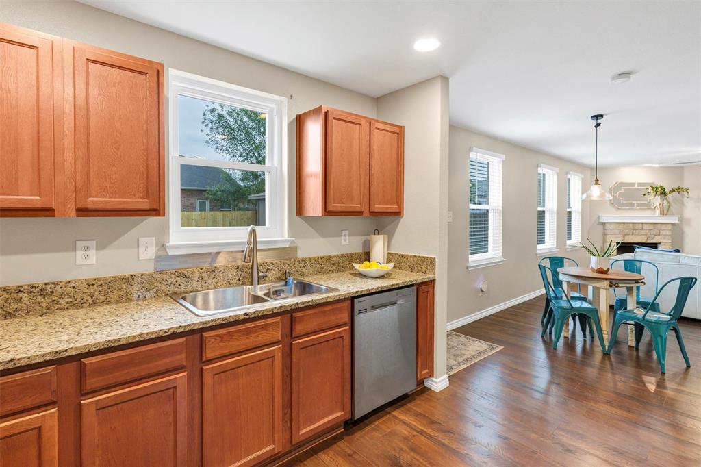 Fort Worth, Texas 76247, United States, 3 Bedrooms Bedrooms, ,3 BathroomsBathrooms,Residential,Active,151800