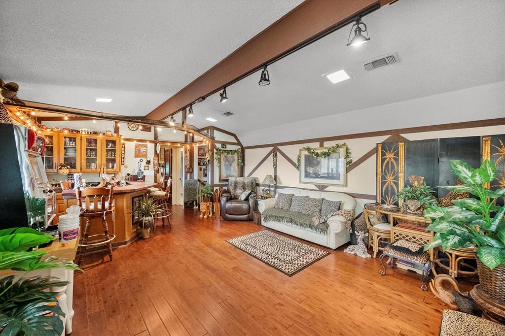 Oaks The Arlington - Residential