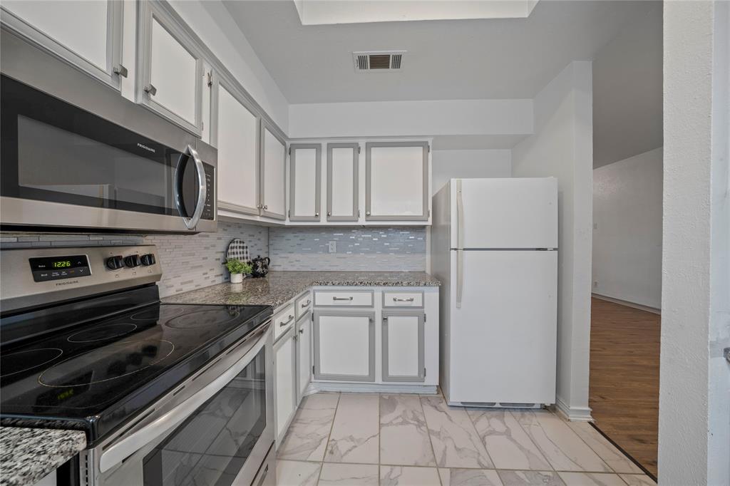 Glen Oaks Twnhms - Residential Lease