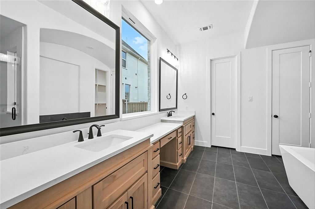 Star Trail - Residential