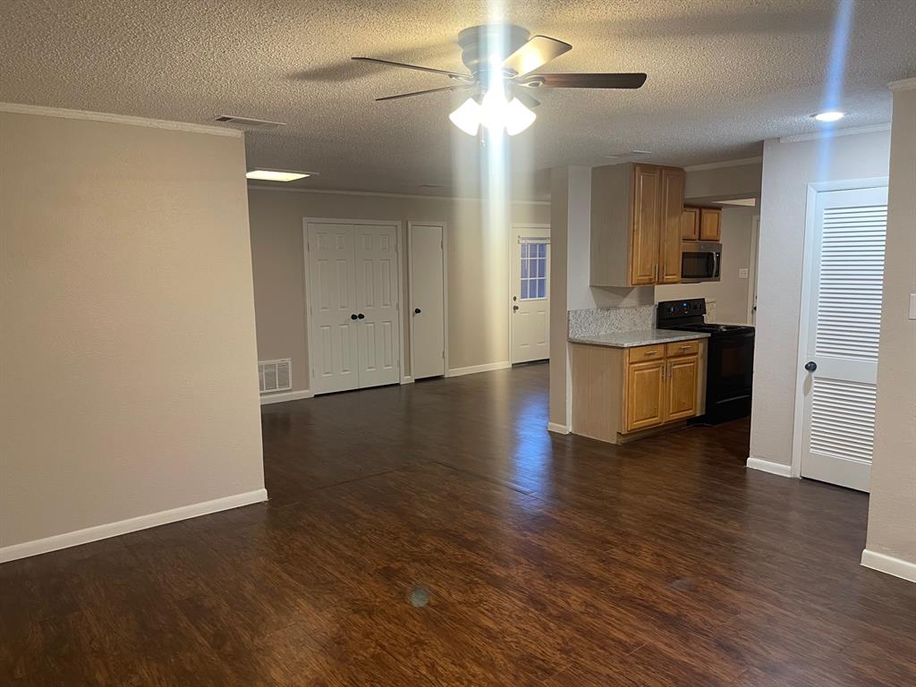 Northgate West Add 01 Instl - Residential Lease