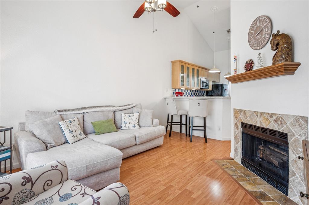 4800 W Lovers Lane 519