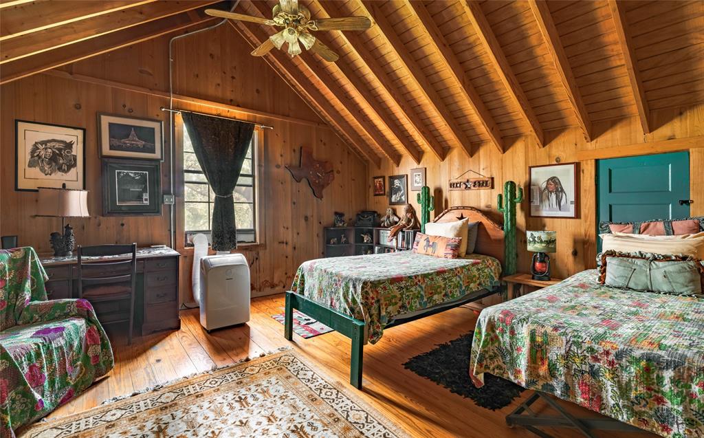 Oakwood Hills Unrec - Farm