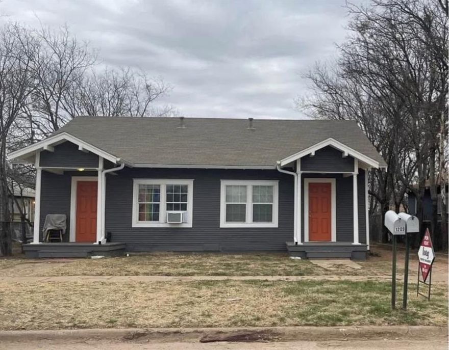 Agent Owner. Great investment opportunity in the heart of Abilene! This well-maintained duplex at 1209 Chestnut St offers immediate cash flow with both units currently leased. One side rents for $975 month and the other for $1,050 month, providing strong and stable income from day one. Each unit features its own private entrance and functional layout, making it attractive to long-term tenants. Conveniently located near downtown, shopping, dining, and major employers, this property is ideal for investors looking to expand their portfolio or owner-occupants wanting to offset their mortgage. Don’t miss this turnkey duplex with solid rental history in a growing market.