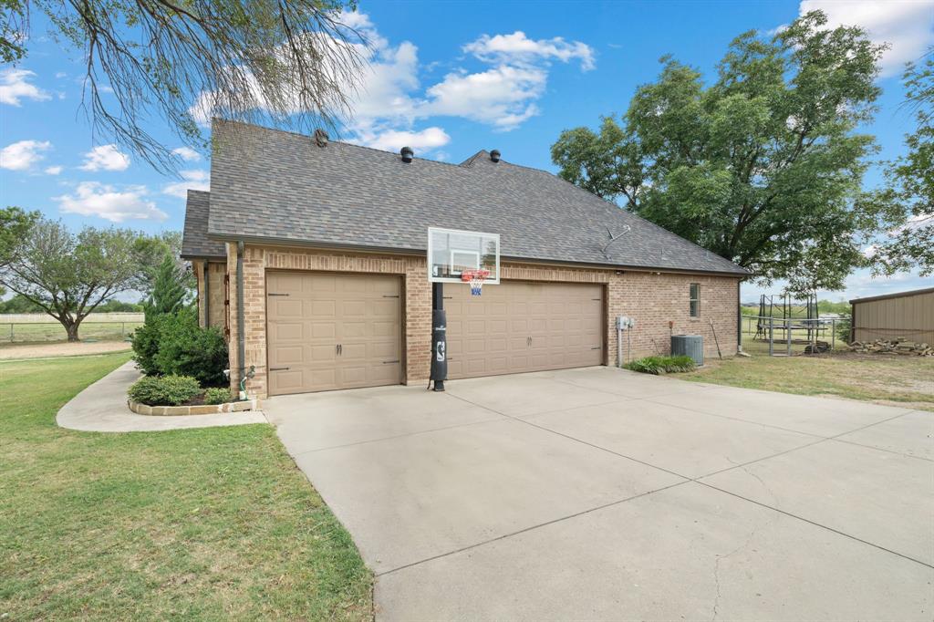 1341 Maxwell Road