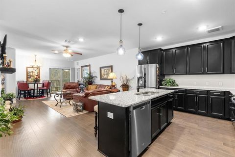 651 N Watters Road 5205 Allen TX 75013