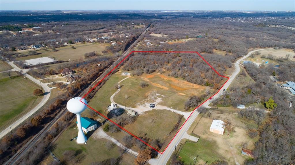 J & J ACRES ADDITION LOT 1 BLOCK 1 - Farm