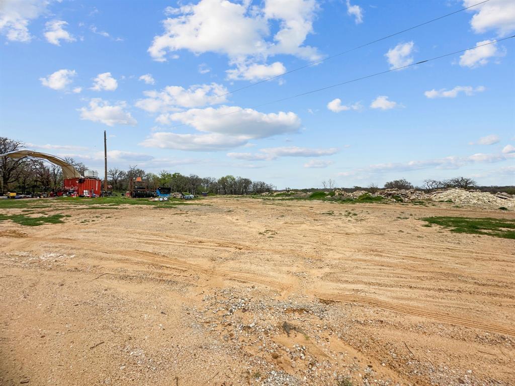 J & J ACRES ADDITION LOT 1 BLOCK 1 - Farm