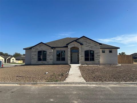Photo of 202 Lasso Loop, Lorena, TX 76655 (MLS # 21094667)