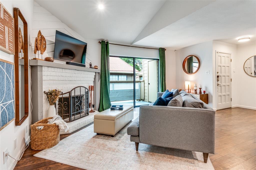 5200 Martel Avenue 6Q