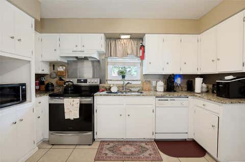 Tiny photo for 129 Aspen Street, Lancaster, TX 75134 (MLS # 21337359)