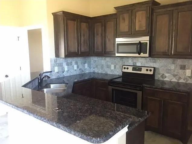 Tolar, Texas 76476, United States, 3 Bedrooms Bedrooms, ,2 BathroomsBathrooms,Residential,Active,182184