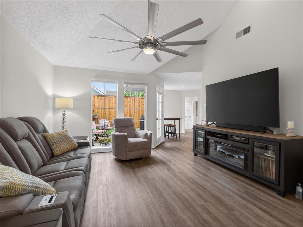 10923 Gable Circle