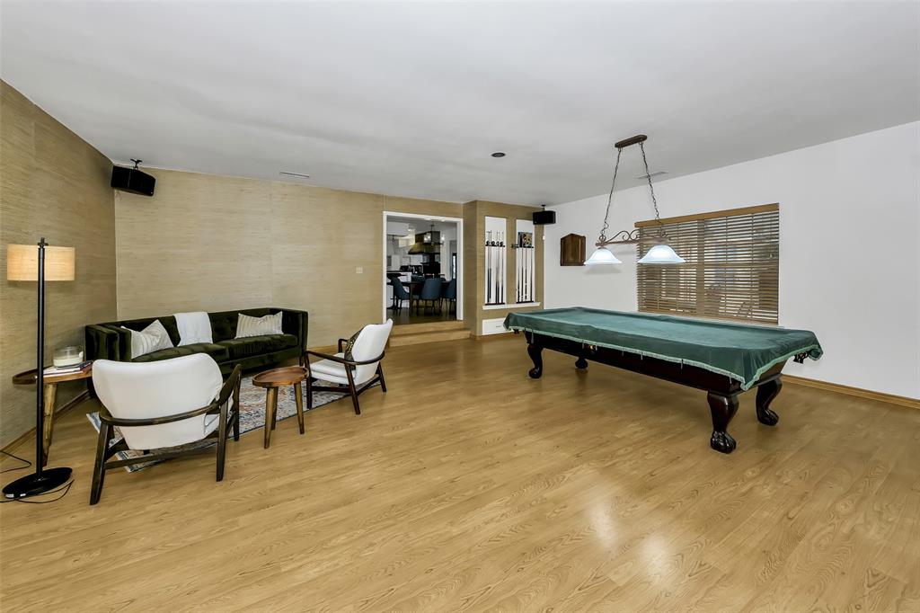 2425 Northgate Drive W