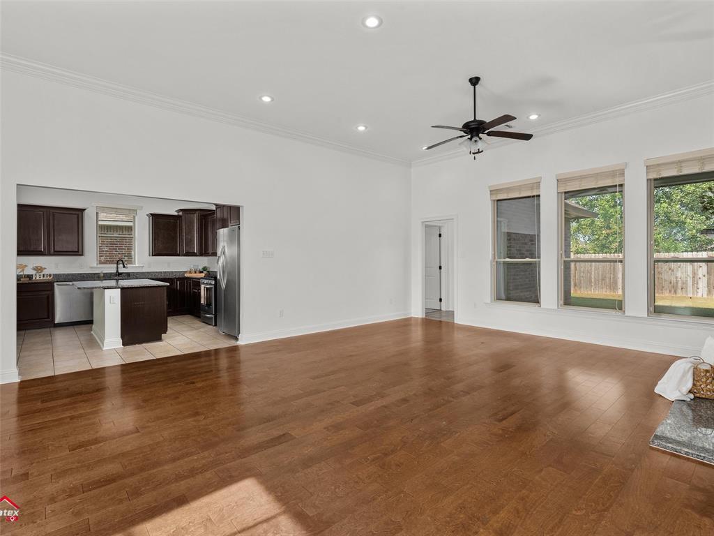 320 Camelback Drive