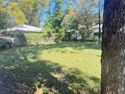 Tiny photo for 1022 Wayne Street, Dallas, TX 75223 (MLS # 21101642)