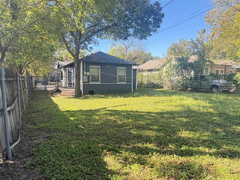 Tiny photo for 1022 Wayne Street, Dallas, TX 75223 (MLS # 21101642)