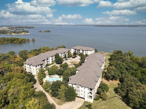 A home in Lake Dallas