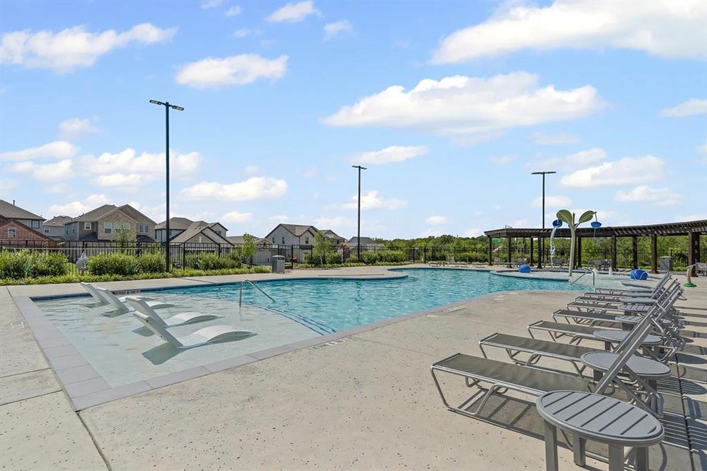 SIMPSON CROSSING - Residential Lease