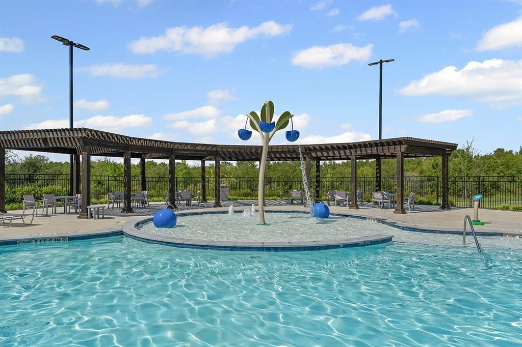 SIMPSON CROSSING - Residential Lease