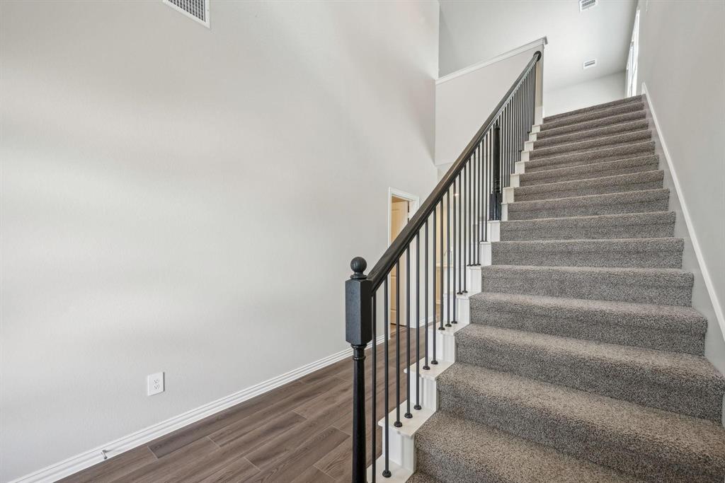 SIMPSON CROSSING - Residential Lease