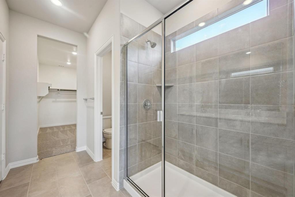 SIMPSON CROSSING - Residential Lease