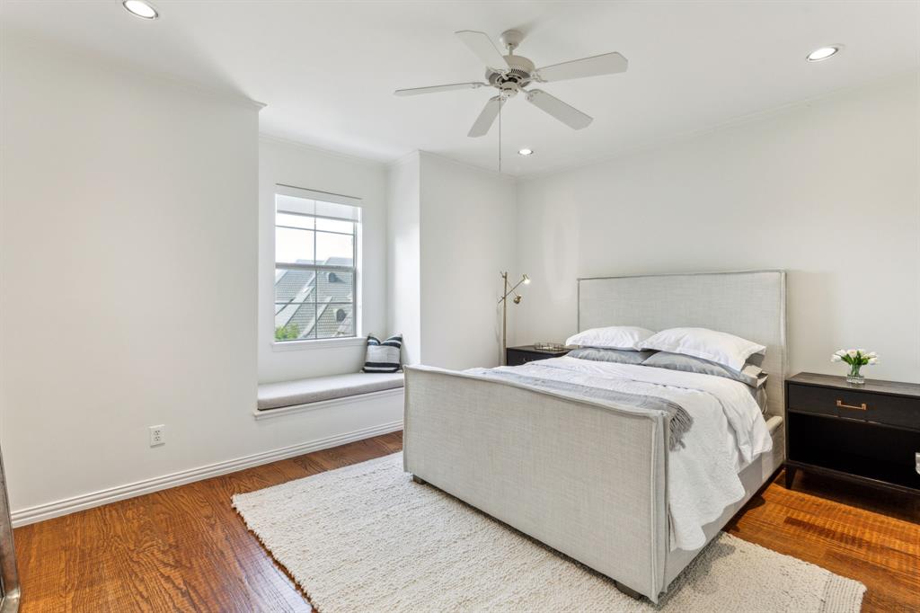 The Lakes On Legacy Drive Ph II - Residential