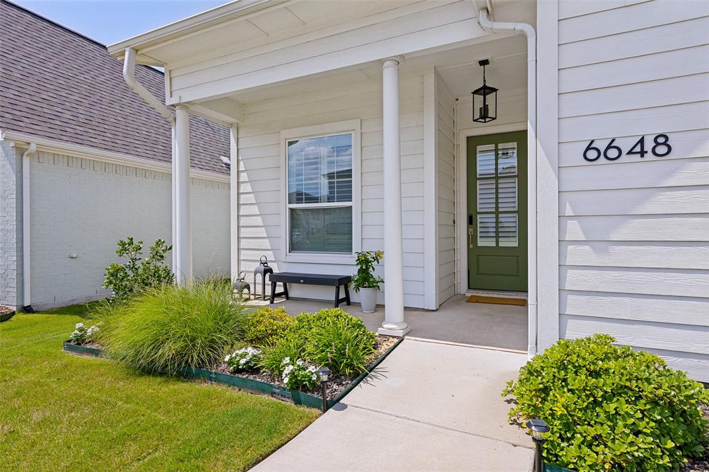 6648 Windfall Drive
