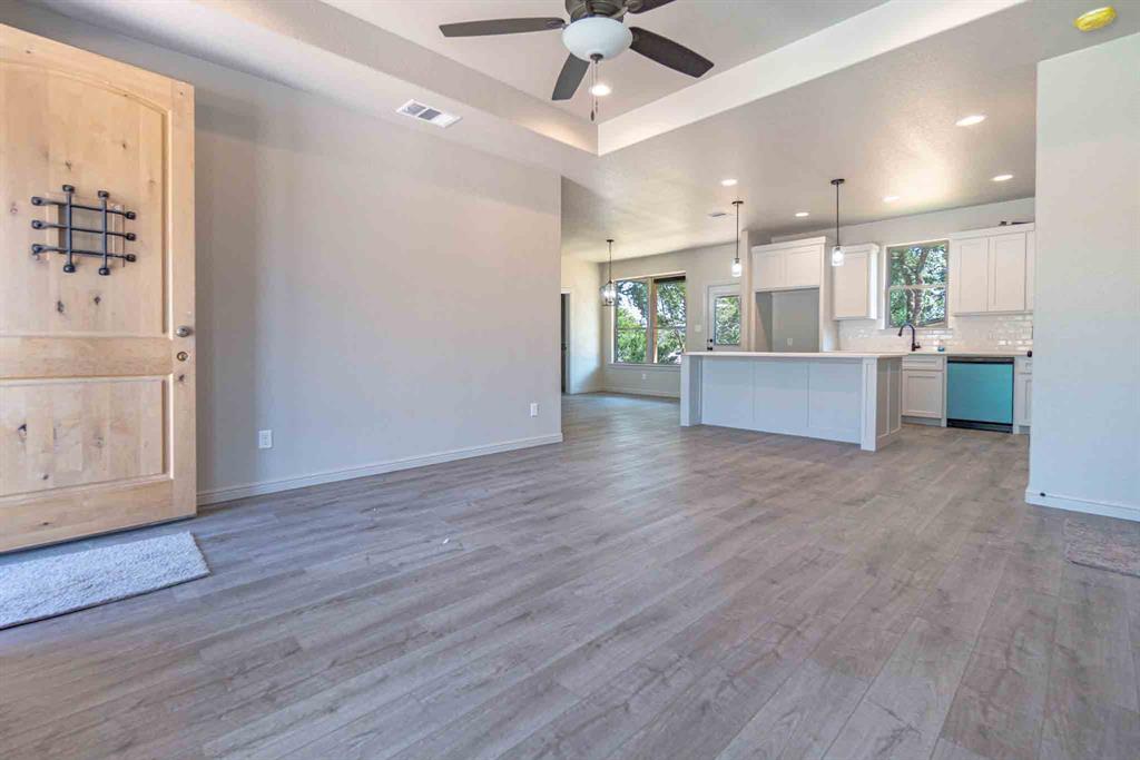 3201 Crystal Court