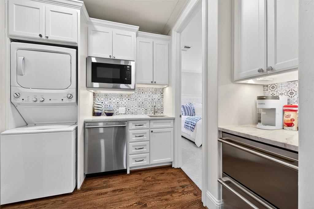 Lake Kiowa - Residential