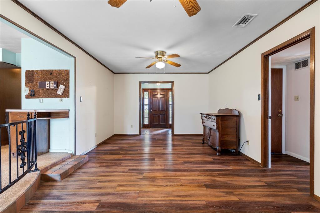 200 Hillcrest Court