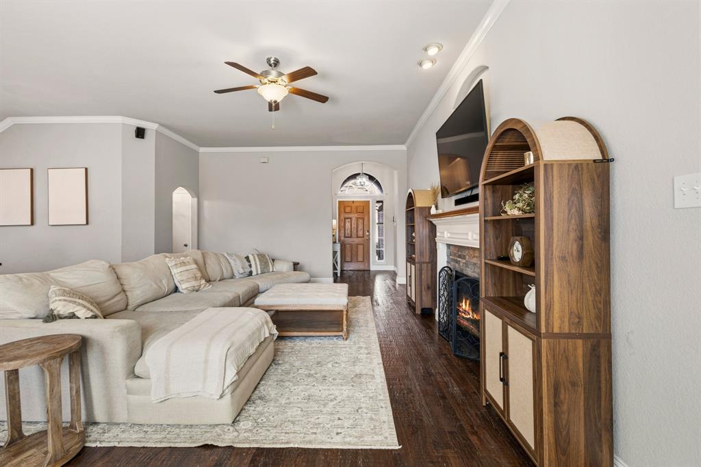 4808 Davy Crockett Trail