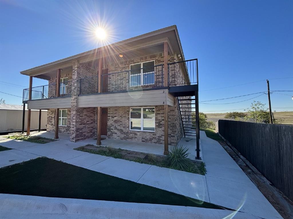 Hilltop Park Add - Residential Lease