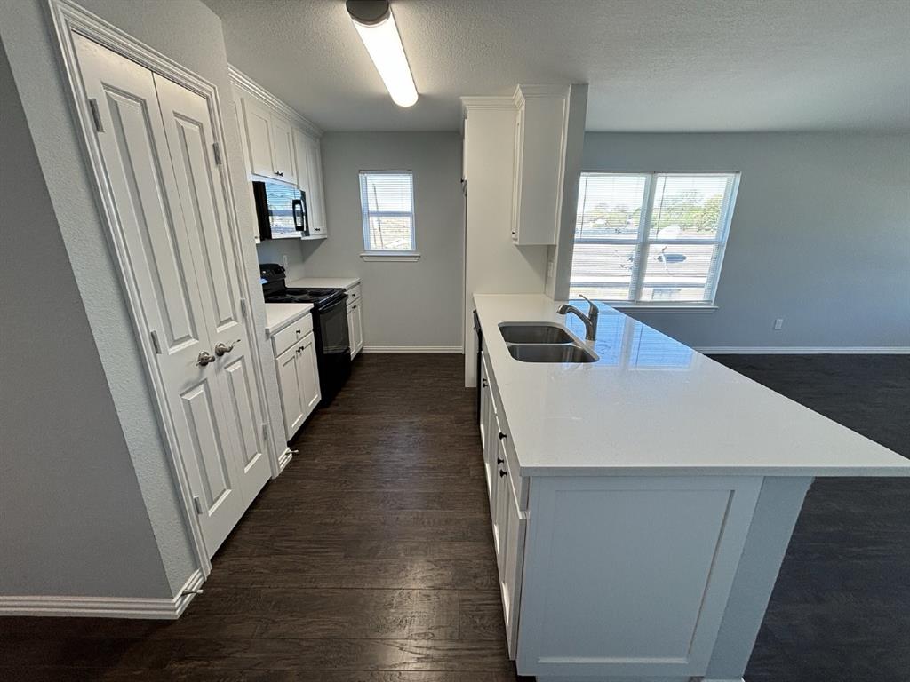 Hilltop Park Add - Residential Lease