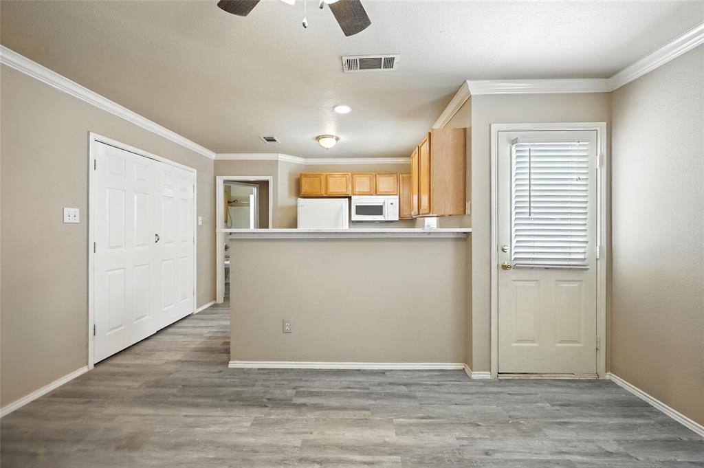 Eagle Lake Garden Village Add - Residential Lease