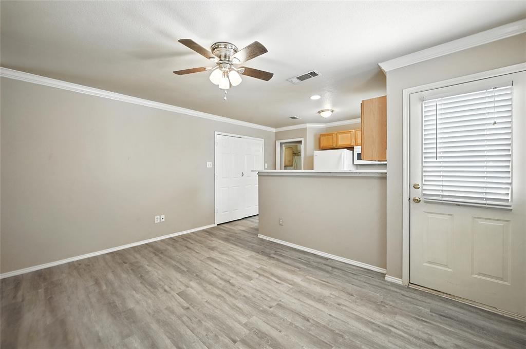 Eagle Lake Garden Village Add - Residential Lease