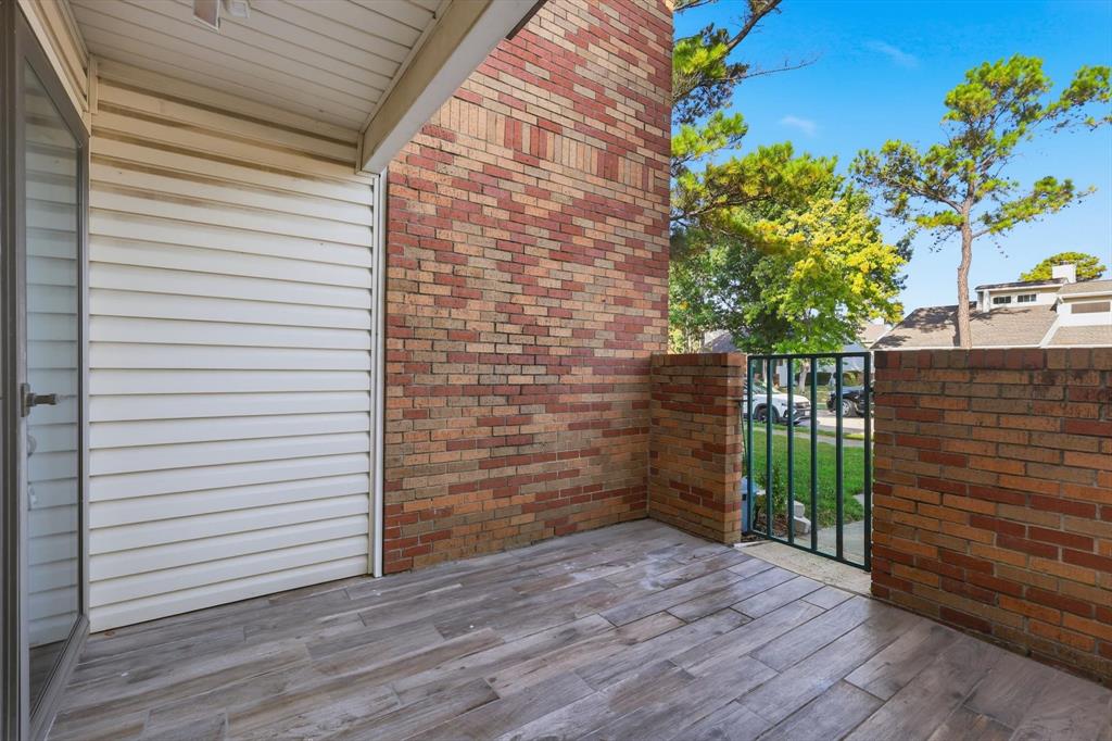 Creekside Twnhms Ph 1 - Residential