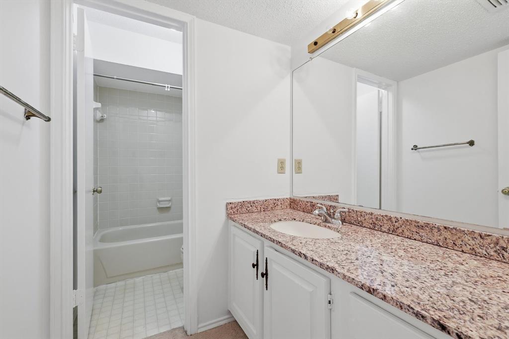 Creekside Twnhms Ph 1 - Residential