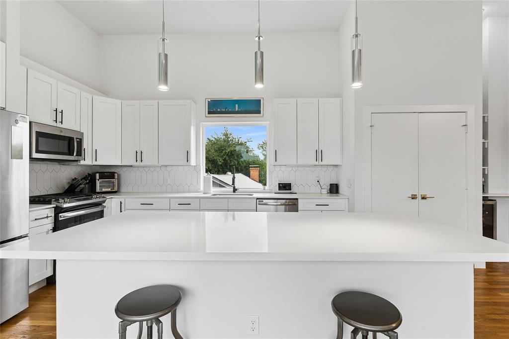 Hondo Ave Condos - Residential