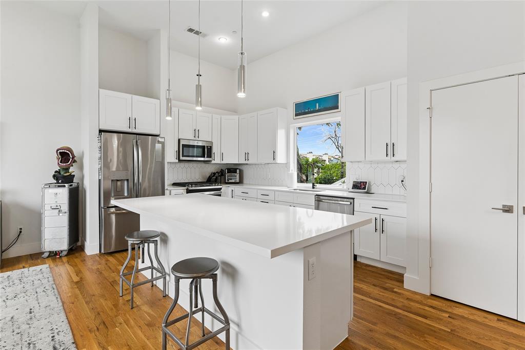 Hondo Ave Condos - Residential