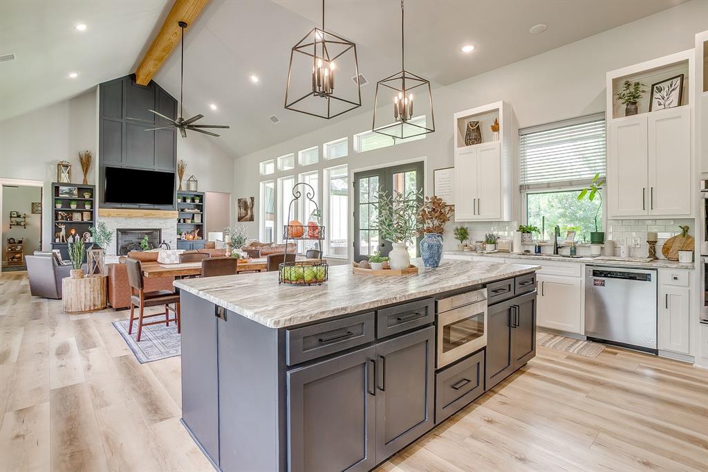 2008 Trinity Oaks Road