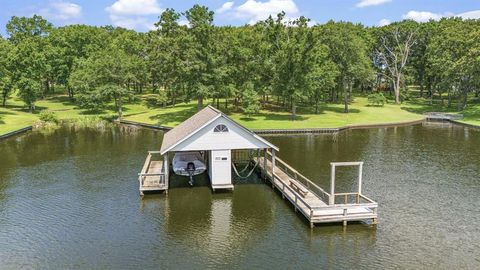 145 Private Road 5938 Emory TX 75440