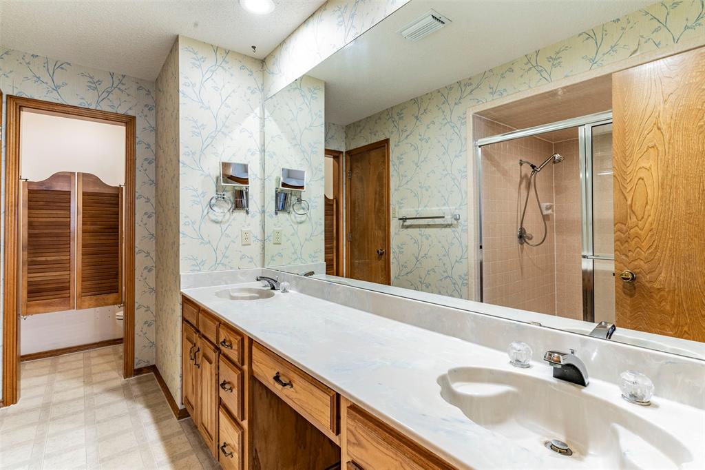 Red Bird 07 - Residential