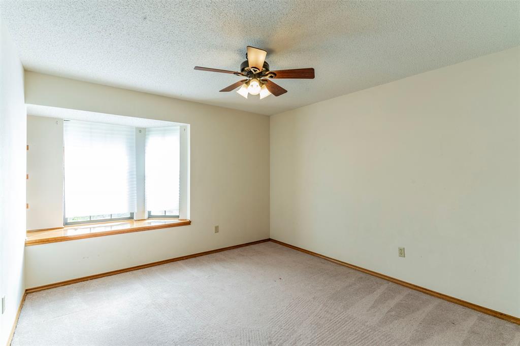 Red Bird 07 - Residential