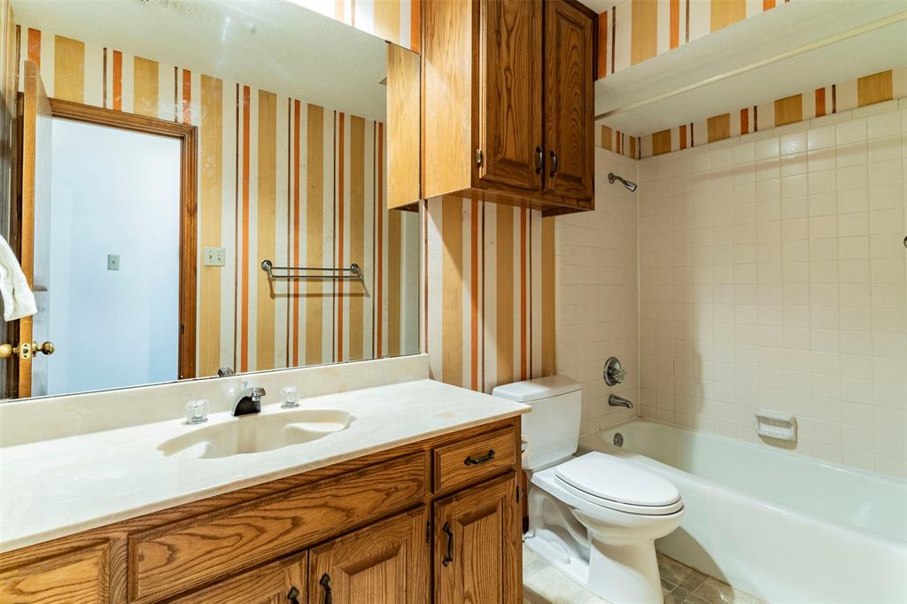 Red Bird 07 - Residential