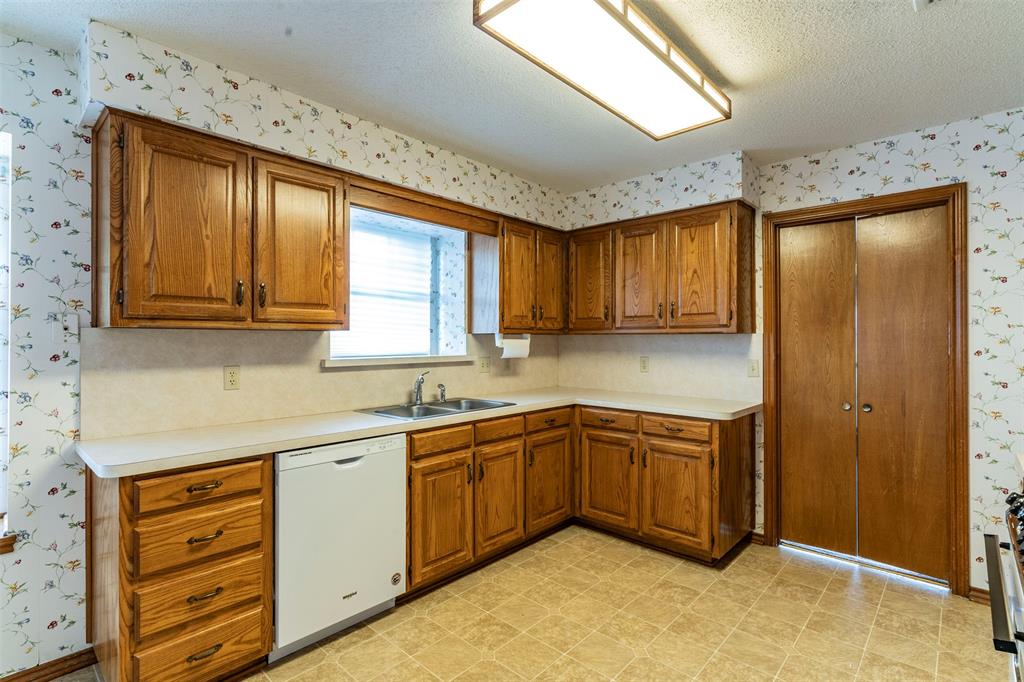 Red Bird 07 - Residential