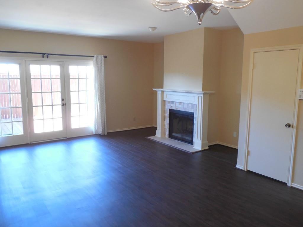 Cobblestone Square - Residential Lease