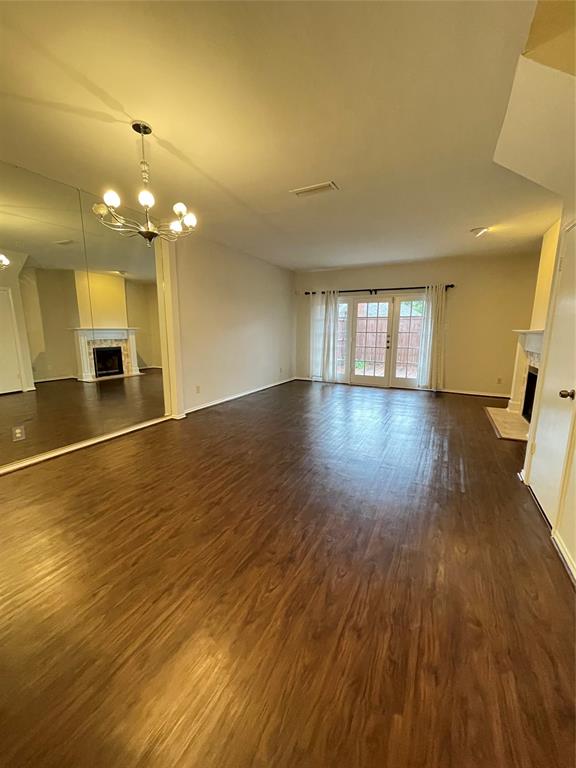 Cobblestone Square - Residential Lease