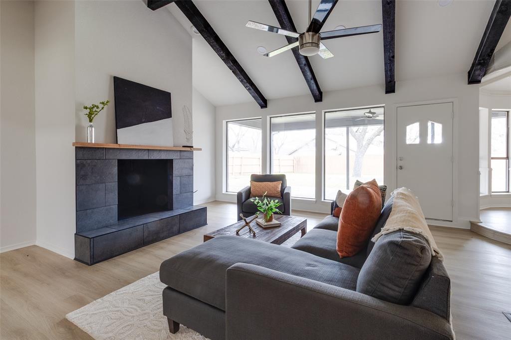 909 Highland Drive