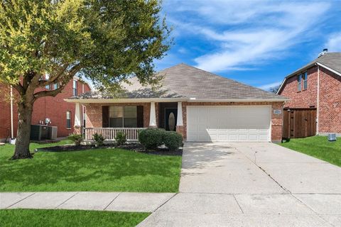 Photo of 2417 Eisenhower Drive, McKinney, TX 75071 (MLS # 21216567)